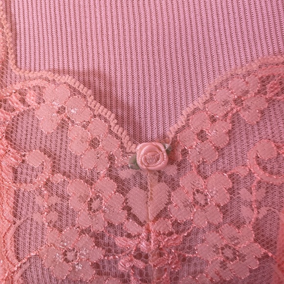Victoria’s Secret Peach Chemise 90’s vintage. 🌸 - Picture 3 of 9